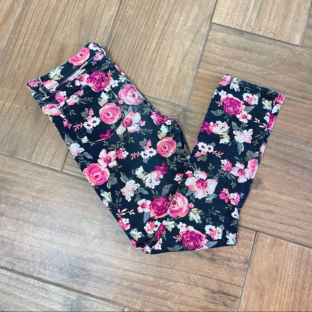 Jordache  leggings size large black and pink floral print